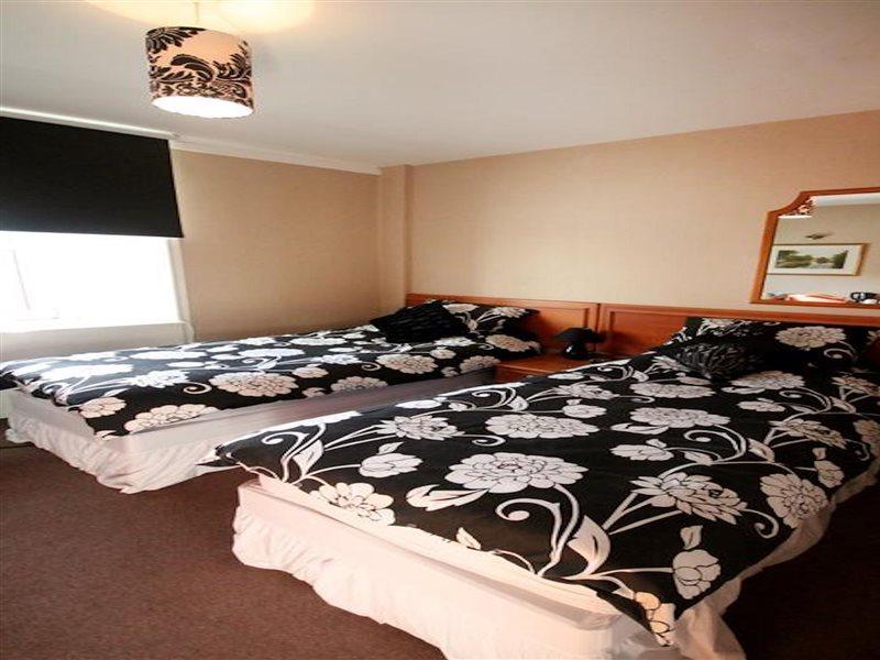 Oyo Thistle Hotel Перт Экстерьер фото